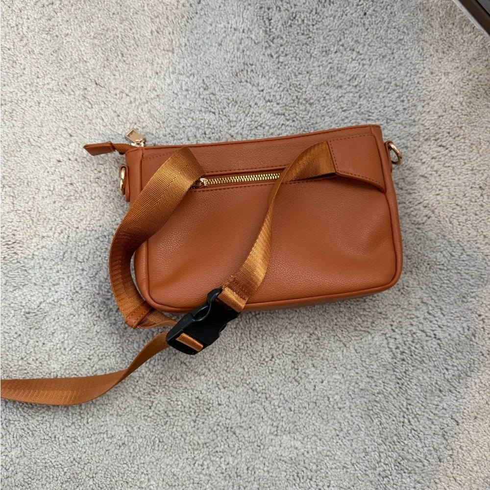 Mimi and Pal breast pump bag satchel - Walnut brown color - never used NEW